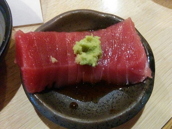 やまみの刺し身