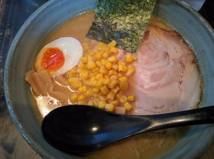 らーめんきよつき濃厚しょうゆラーメン